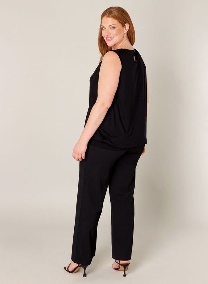 BASE LEVEL CURVY Yasmina Top - Black - maat 0(46)