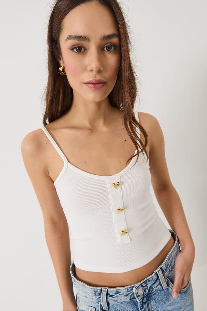 Getailleerde Croptop met Knopdetails