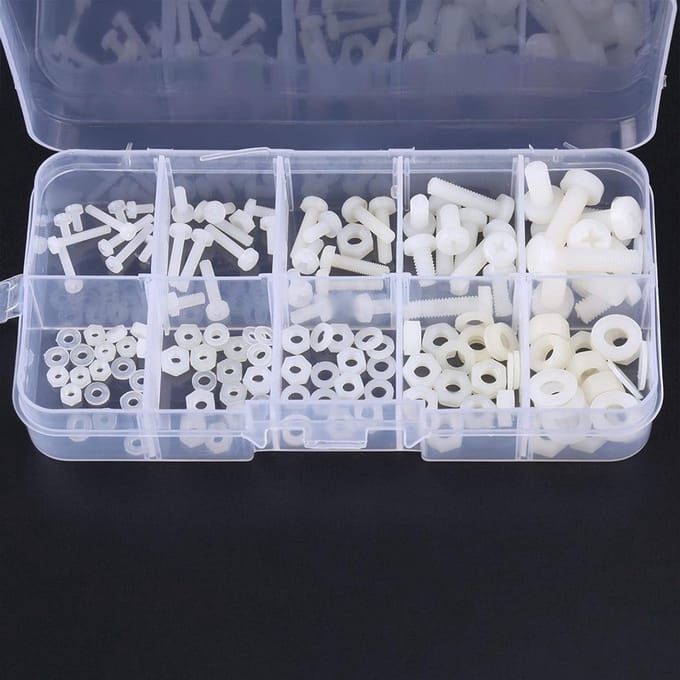 Grote set van 150 schroeven, moeren en ringen met polyamide ringen in diverse maten M2 tot M5