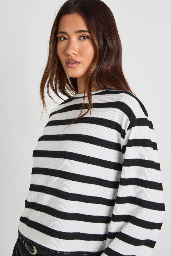 boohoo Dames Gestreepte Geborstelde Rib Longsleeve Top | Zwart Wit | Maat: 34