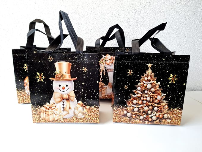 Geschenktas - Kersttas - 4 stuks - zwart - goud - Kerst - 22 x 23 cm