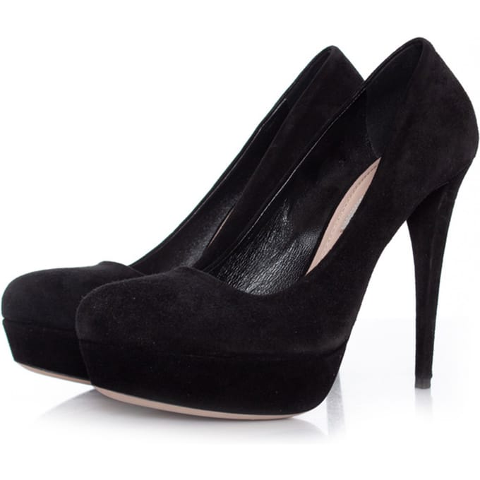 Miu Miu Zwarte suède plateau pumps.