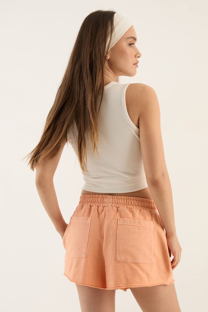 Dames Dsgn Studio Heavyweight Gewassen Sweat Short | Apricot | Maat: Medium