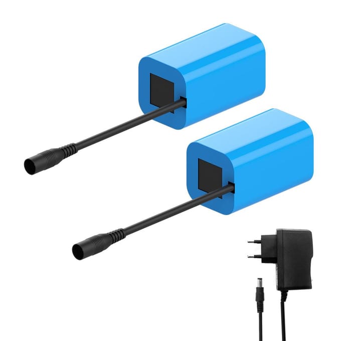Remplacement de batterie Rechargeable de batterie de 2pc 7.4V 12000mAh pour le bateau d'appât de pêche 2 Batteries & EUCharger