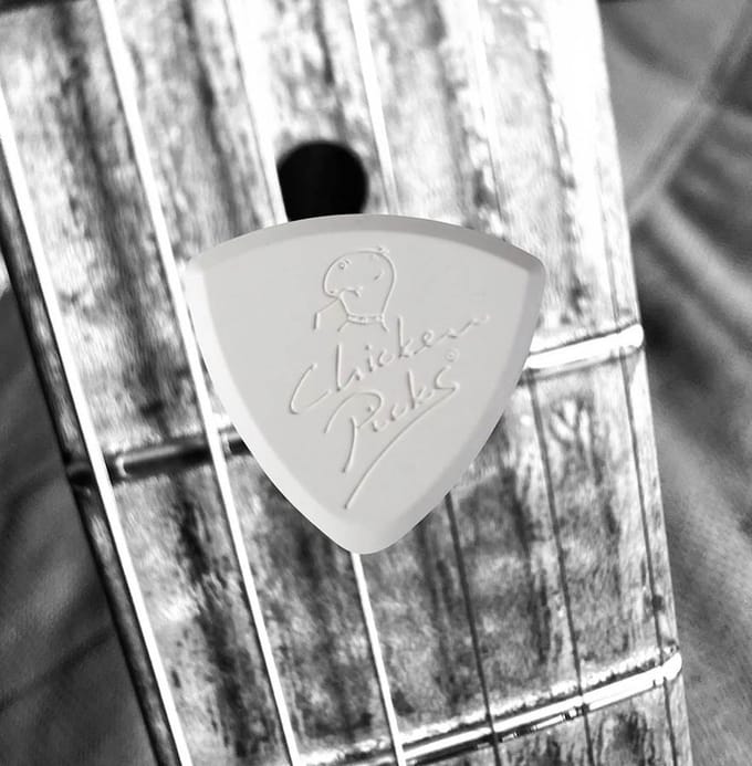 ChickenPicks 1-BE-27 Bermuda III Thermosetting Polymeer Plectrum Duroplast Kunststof 2,1 mm