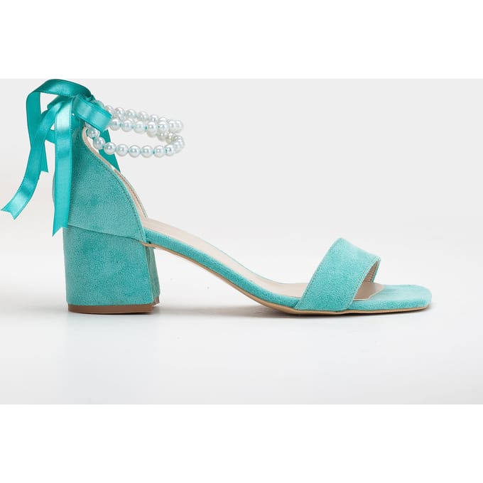 Illy Laag Block Hak Sandalen with Pearls