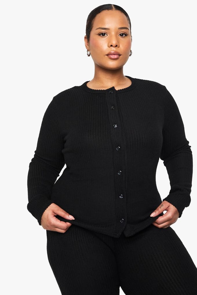 boohoo Dames Plus Soft Rib Cardigan En Elastische Broek Set | Zwart | Maat: 44