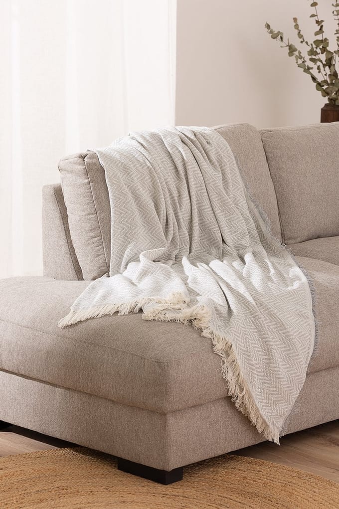 Belmarti Kenya plaid 180 x 260 cm - lichtgrijs