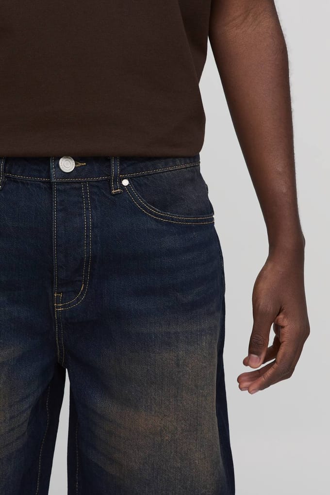 Relaxed Stijve Denim Shorts | Dark Wash | Size 32