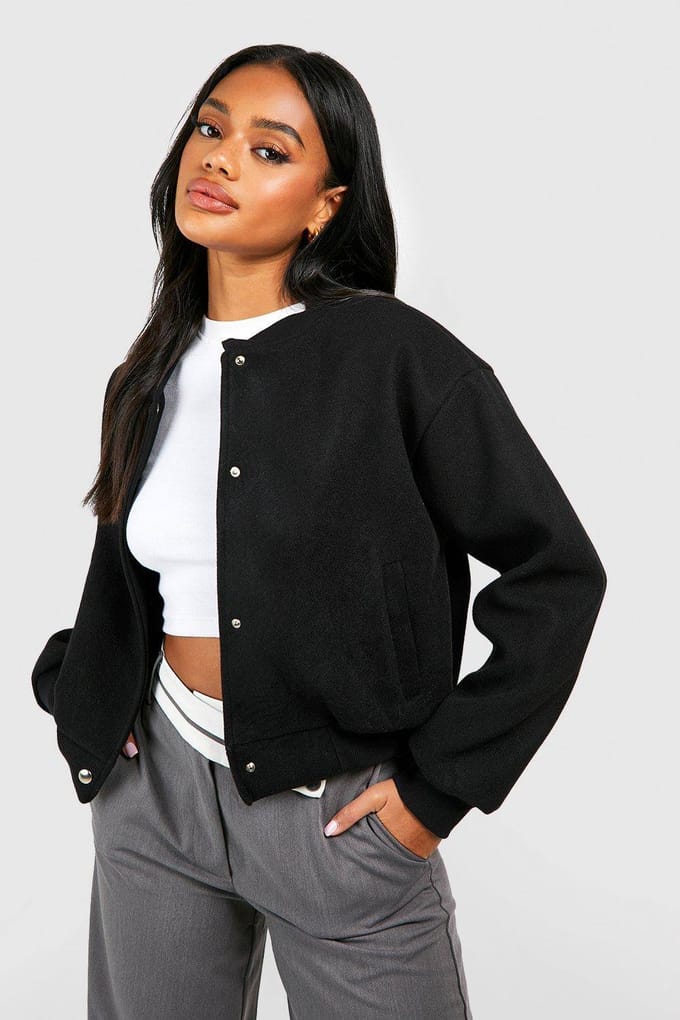 boohoo Dames Wool Look Crop Bomber Jacket | Zwart | Maat: 44