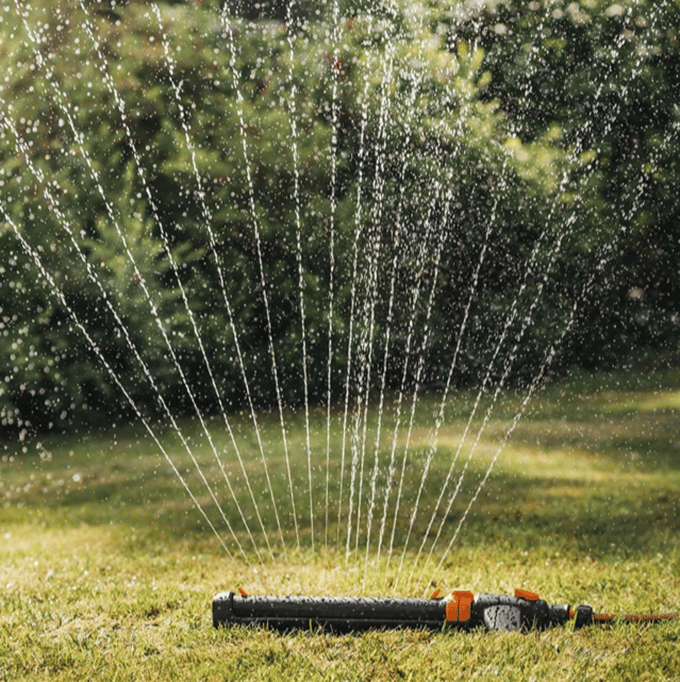 Fiskars Zwenksproeier On/Off