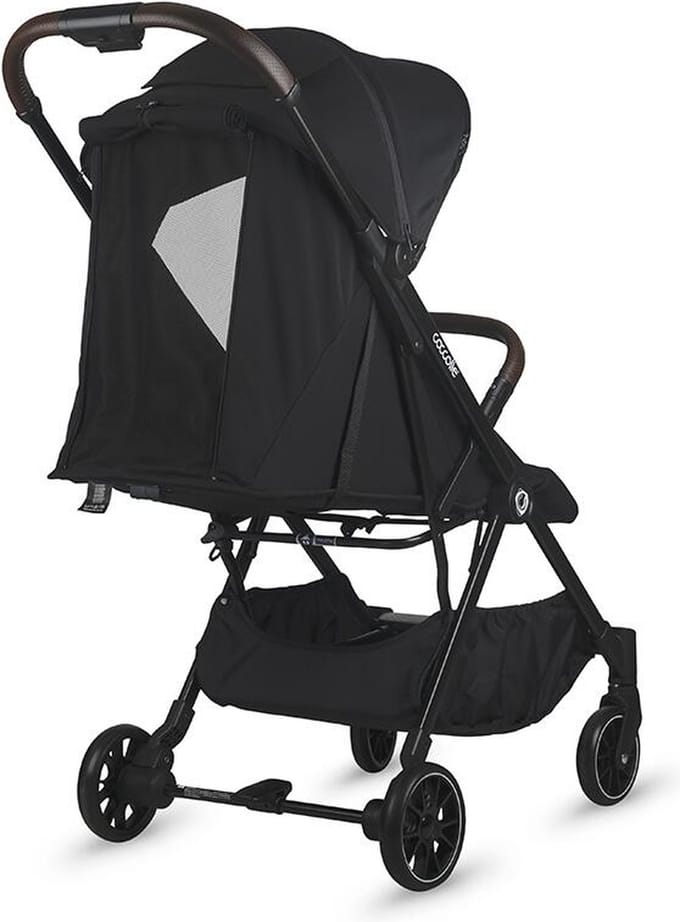 Coccolle Melia - buggy - compact - vanaf geboorte tot 22kg - zwart