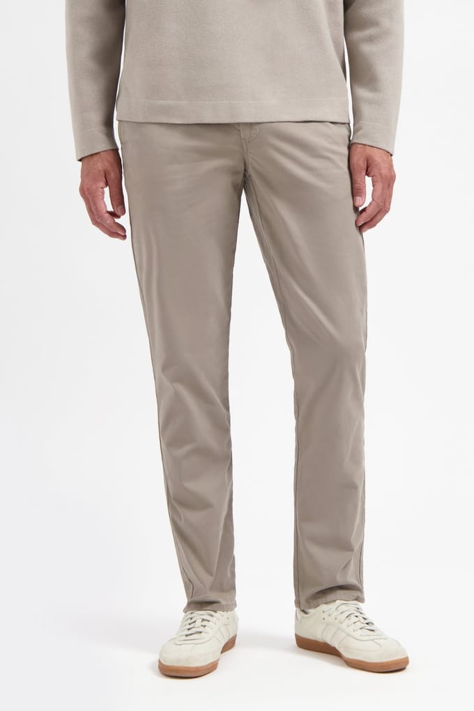 No Excess Pants Stretch Garment Dyed Clay Größe: W28L32 | Chinos Outlet | Herren