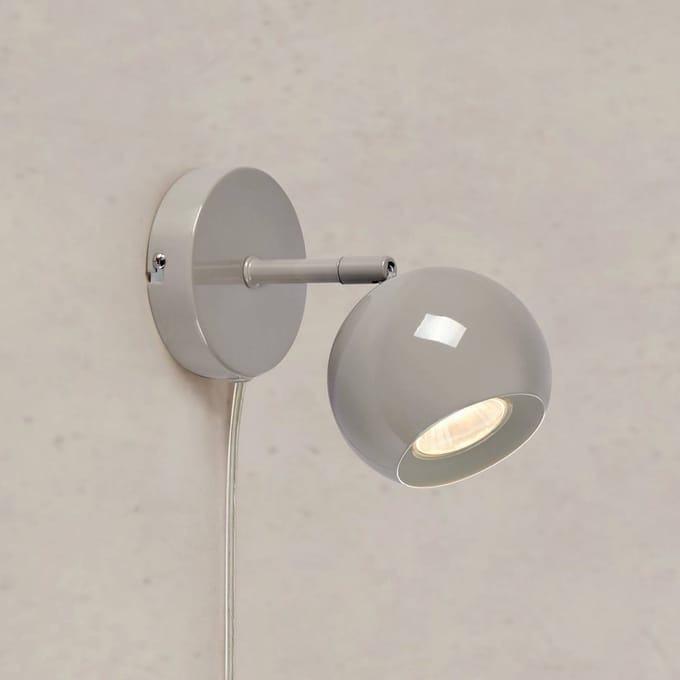 Markslöjd Wandlamp Pop, greige, breedte 10 cm, metaal
