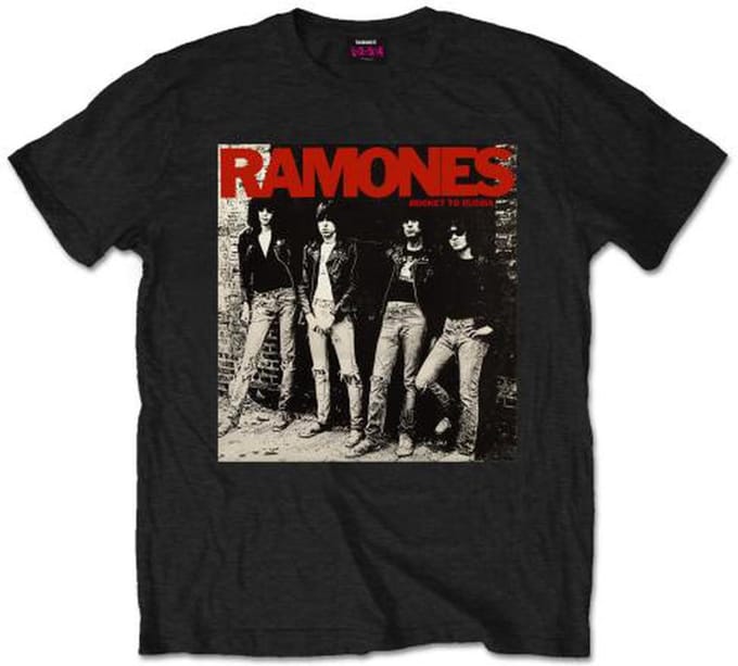 Ramones - Rocket To Russia Heren T-shirt - S - Zwart