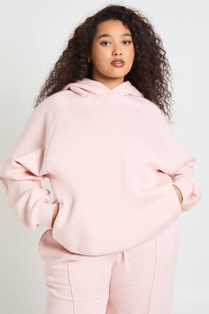 boohoo Dames Plus Core Basic Raglan Naad Oversized Hoodie | Baby Roze | Maat: 44