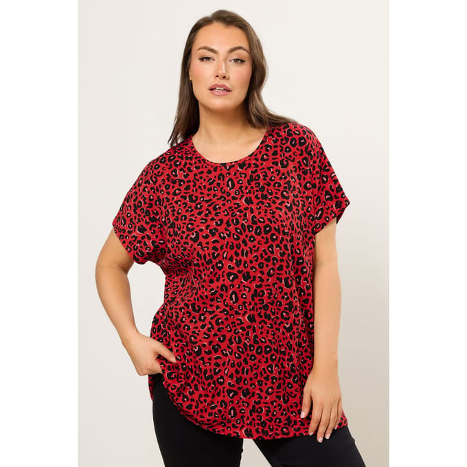 Yours Rode Top Met Verlaagde Schouders En Luipaardprint Size 46