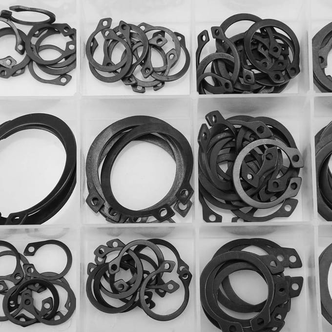 Assortiment Borgringen - Klikringen Set - Doe-het-zelf Projecten - 18 Maten - 150 Stuks - Metaal