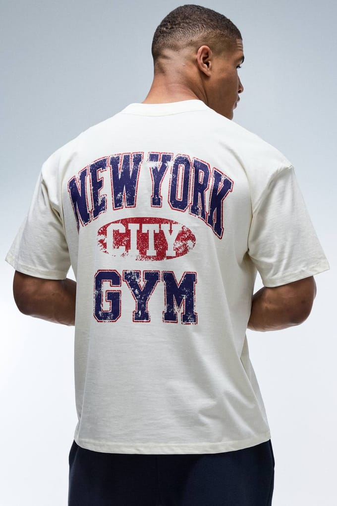 Active New York City Gym Oversized T-shirt Met Verlengde Hals | Ecru | Size Medium