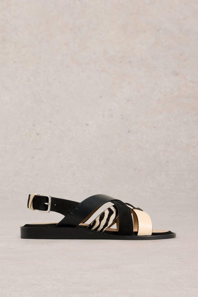 White Stuff Holly Mini Wedge Sandal Pure Black Maat: 3 | Sandalen Outlet | Dames | Zand