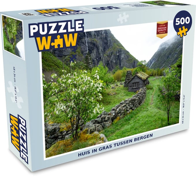 Puzzel Huis in gras tussen bergen - Legpuzzel - Puzzel 500 stukjes