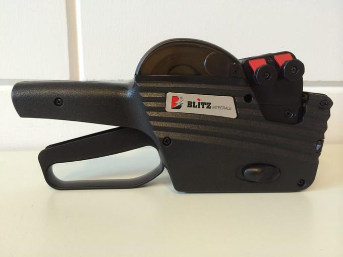 Prijstang Blitz C20 integrale compleet met 1 doos etiketten afmeting 26x16mm (36 rolletjes)