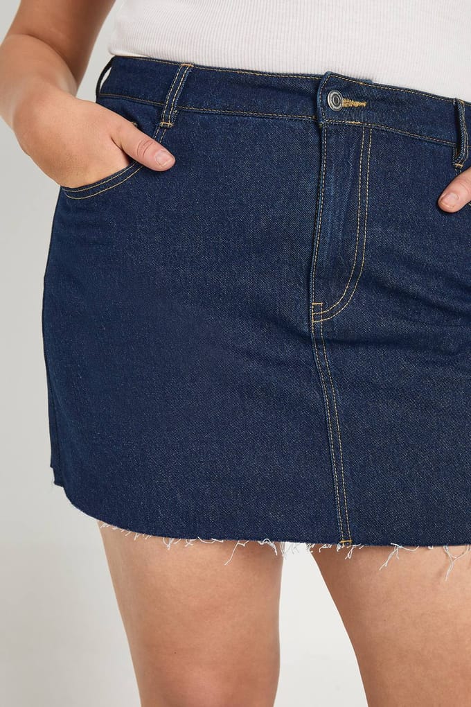boohoo Dames Plus denim mini-rok | Indigo | Maat: 48