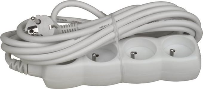 4-socket plugboard without power switch Chacon (5 m)