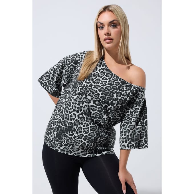 Limited Collection Grijs Offshoulder Tshirt Met Luipaardprint Size 42