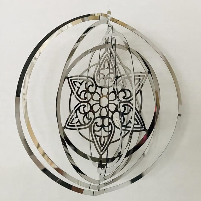 Cosmo Spinner - ca. 8" / 20 cm MANDALA windspinners