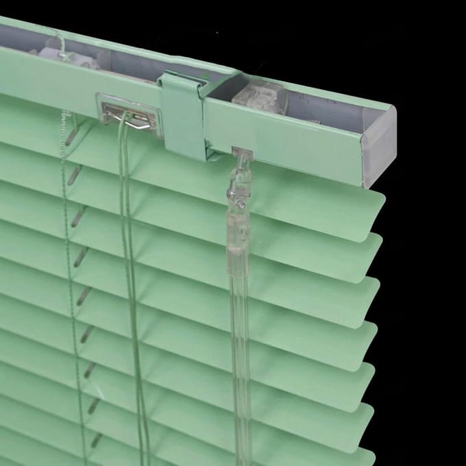 Horizontale Aluminium Jaloezieën 25mm Lamellen - Groen-Aanpasbare Zonwering