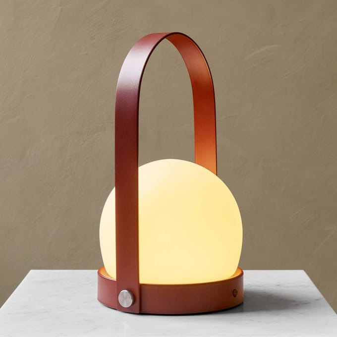 Audo Copenhagen Audo Carrie LED sfeerlamp met accu IP44, rood