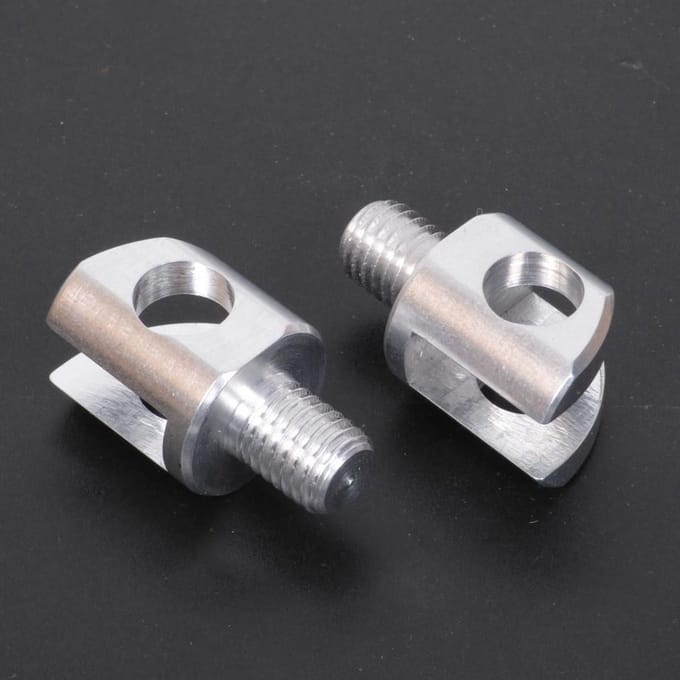 Chape de repose pied pour moto Suzuki 1200 GSF 1996 à 2006 Neuf