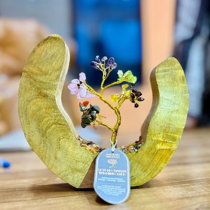 Edelsteenboom – Open Mangohouten Ring – Zeven Chakra's – 60 Stenen