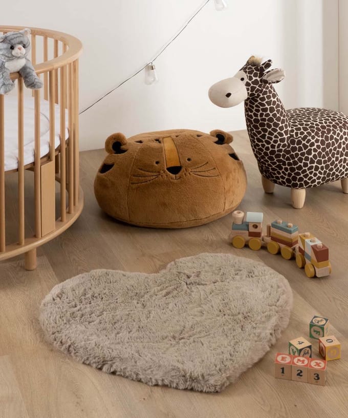 Kindervloerkleed hart - Fluffy taupe 70x80