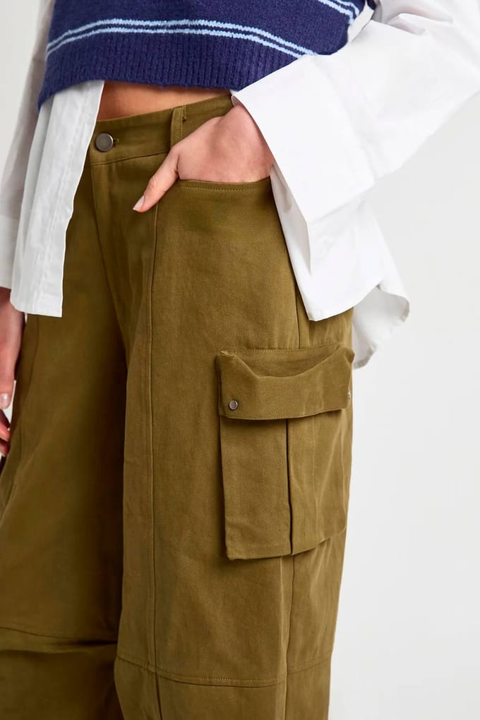 boohoo Dames Twill Cargo Broek | Khaki | Maat: 12