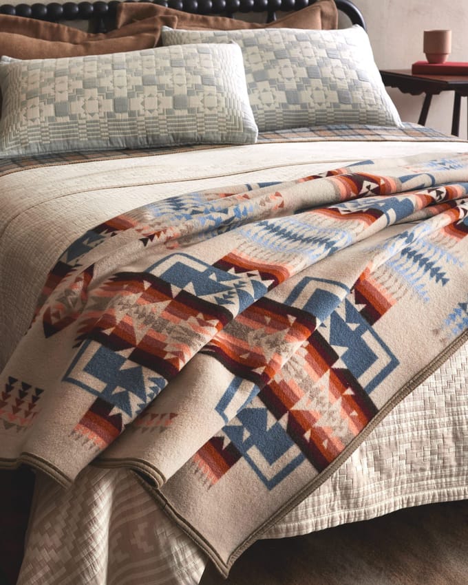 JACQUARD NAPPED ROBE