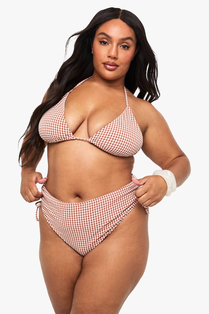 boohoo Dames Plus Seersucker Gingham Geruched Hoge Taille Slip | Chocolate | Maat: 22