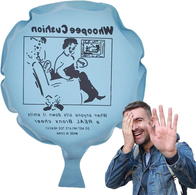Grappig Scheetkussen - Nieuwigheid Kussen - Feestelijke grappen - Realistisch geluid - Groot formaat - Willekeurig