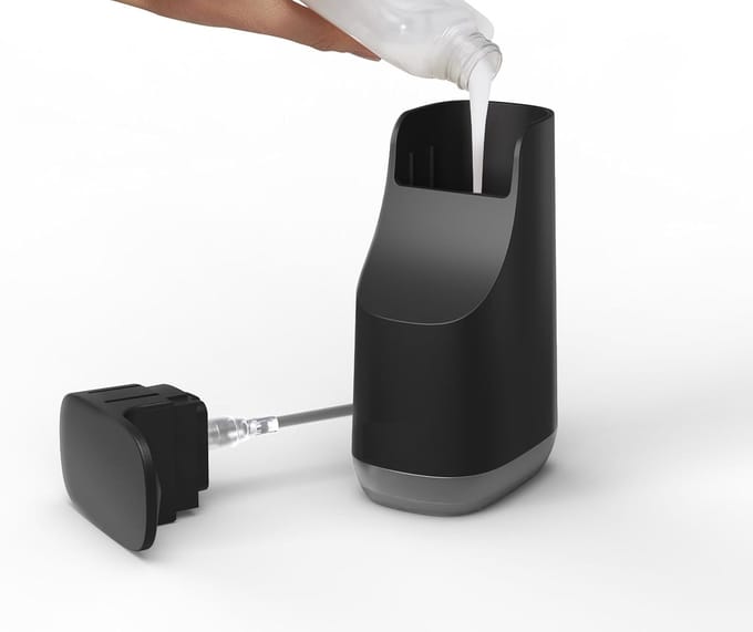 Famanu – Compacte zeepdispenser met drukpomp, ruimtebesparend design, navulbaar, mat zwart