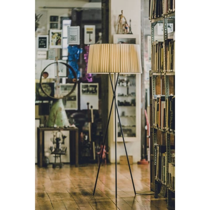 Santa & Cole Trípode G5 Staande lamp - natural