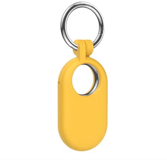 New Age Devi - Beschermhoes geschikt voor Samsung SmartTag 2 - Gele siliconen sleutelhanger