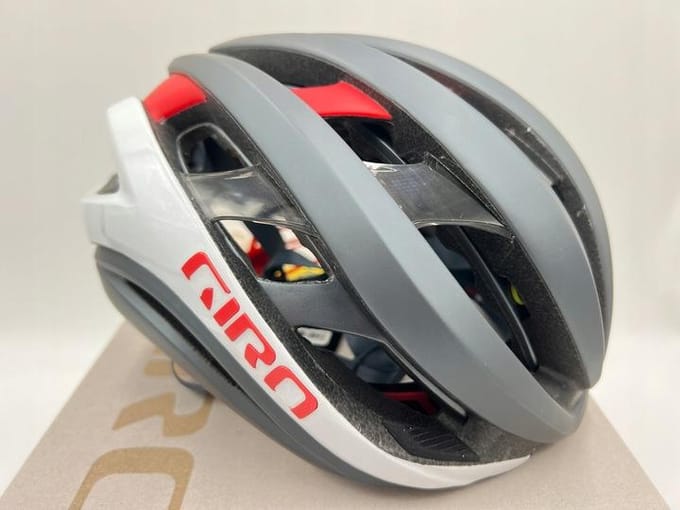 Fietshelm Giro Aether Mips