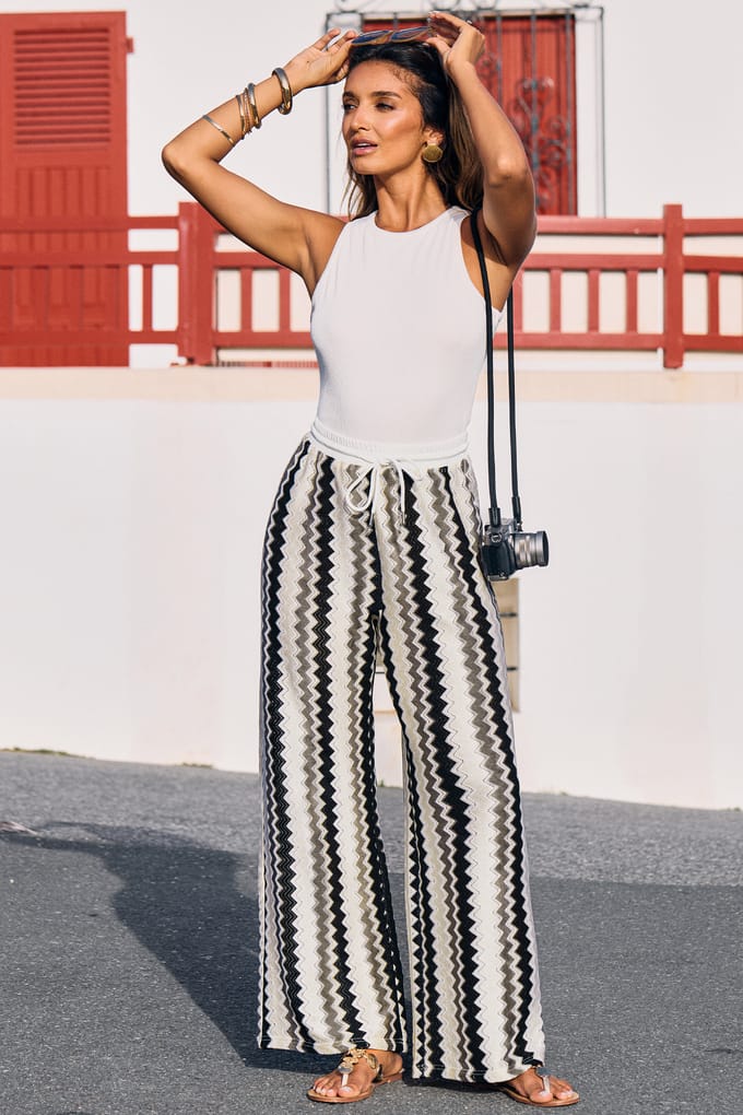 Scenic Trail Chevron Cover-Up Pants