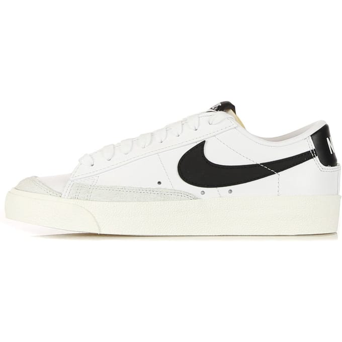 Nike Blazer Low 77 Wit Zwart Dames Sneakers Sail DC4769-102 37.5 white