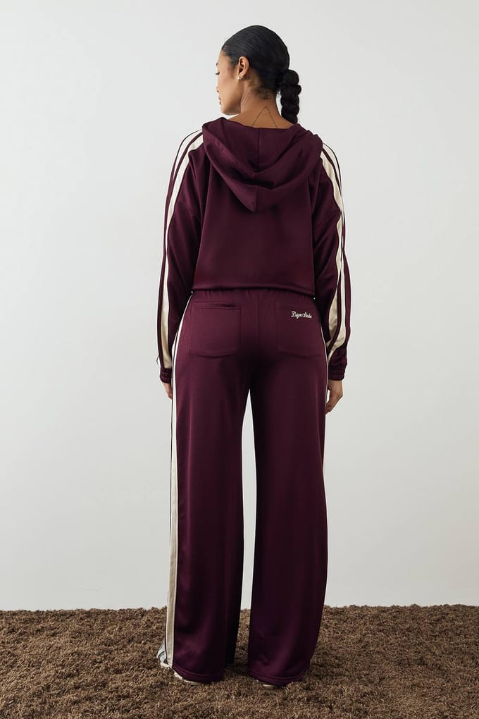 Dames DSGN Studio Tricot Rechte Pijp Jogger | Bordeaux Rood | Maat: 2XL