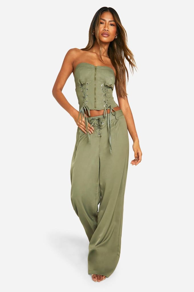 boohoo Dames Lace Up Detail Trouser | Kaki | Maat: 34