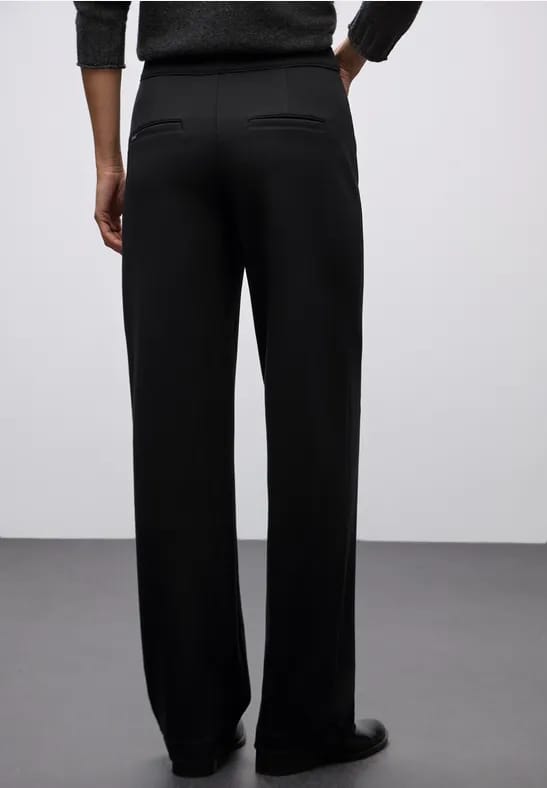 Broek met gespdetail