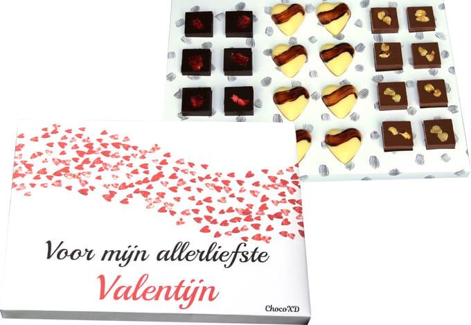 Valentijn Chocoladecadeau - Brievenbuspakket - Valentijn hart chocolade - Chocolade Kado - Handgemaakte Fairtrade chocolade