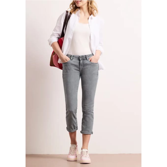 7/8 Low Waist Slim Legs jeans in casual fit